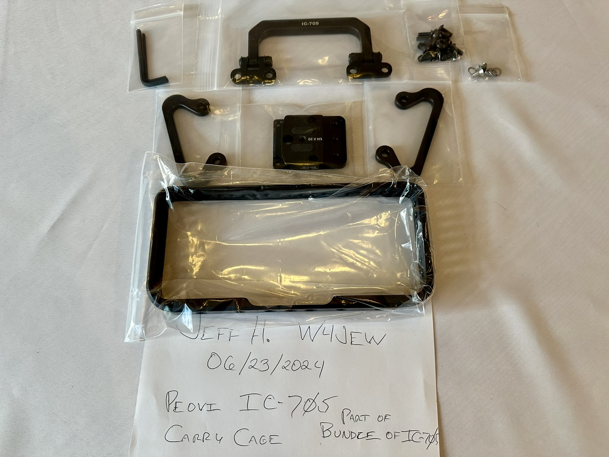 Peovi - Icom IC-705 Carrying Cage - All Items